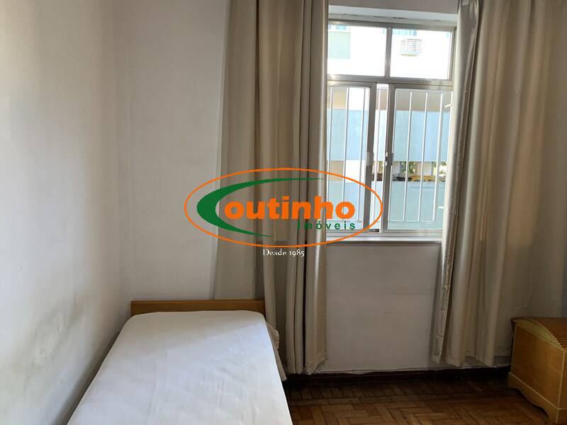 Apartamento à venda com 2 quartos, 75m² - Foto 10