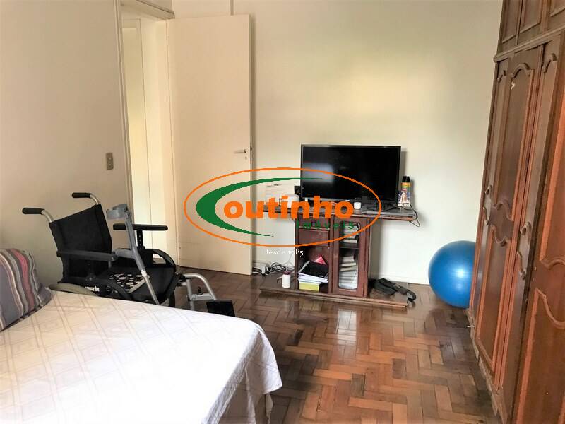 Apartamento à venda com 2 quartos, 95m² - Foto 16