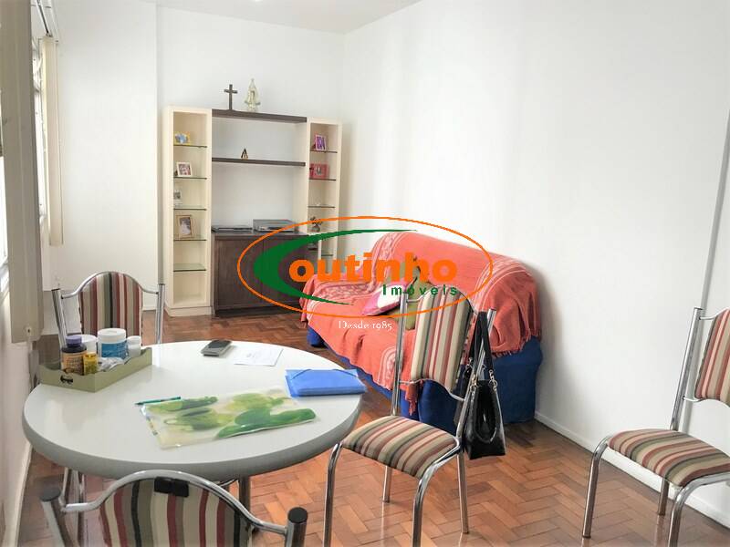 Apartamento à venda com 2 quartos, 95m² - Foto 4