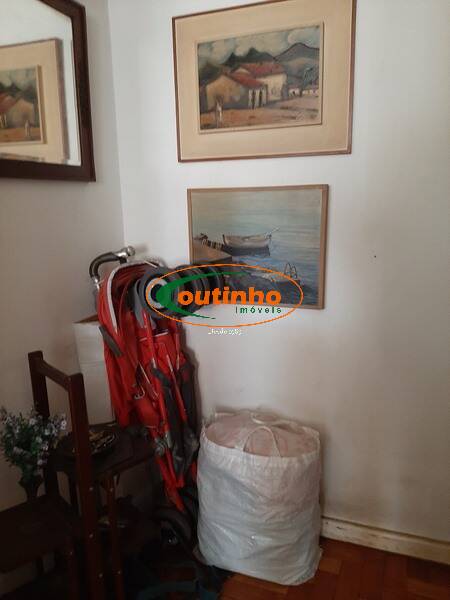 Apartamento à venda com 2 quartos, 80m² - Foto 18