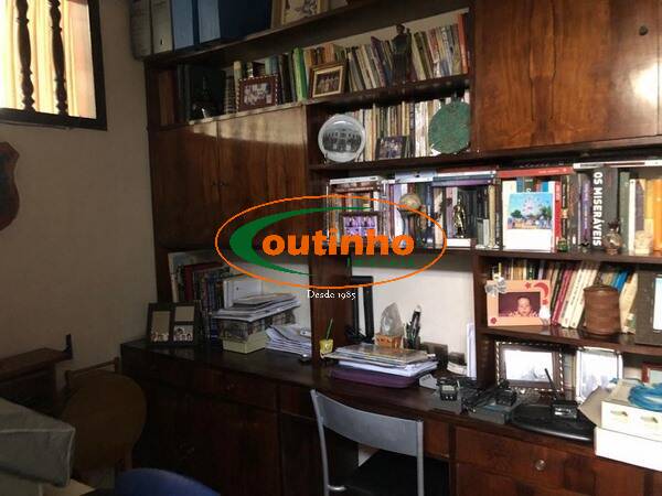 Apartamento à venda com 3 quartos, 130m² - Foto 23