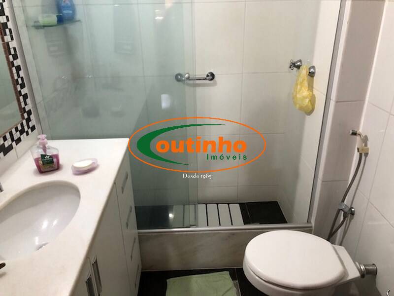 Apartamento à venda com 2 quartos, 85m² - Foto 11