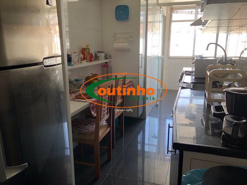 Apartamento à venda com 2 quartos, 85m² - Foto 15