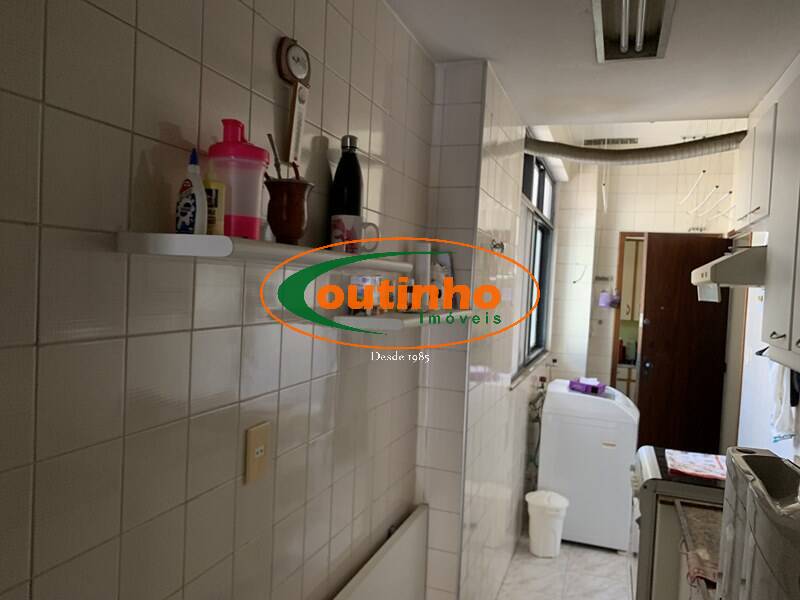 Apartamento à venda com 2 quartos, 84m² - Foto 22