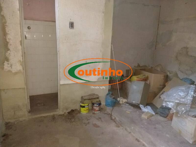 Casa à venda com 6 quartos, 400m² - Foto 40