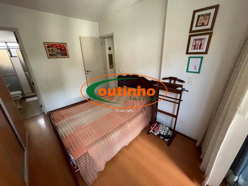 Apartamento à venda com 3 quartos, 115m² - Foto 9