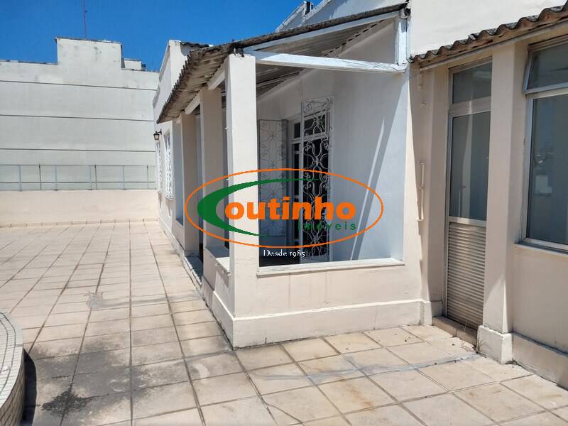 Cobertura à venda com 3 quartos, 200m² - Foto 22