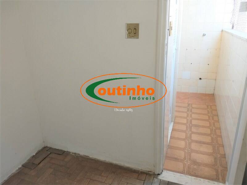 Cobertura à venda com 3 quartos, 200m² - Foto 58