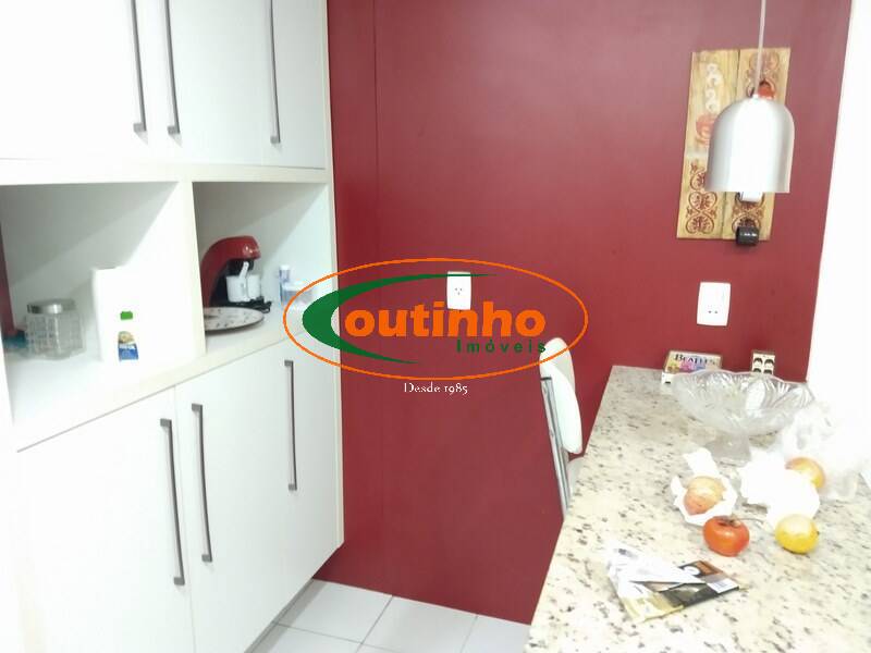 Apartamento à venda com 3 quartos, 96m² - Foto 15