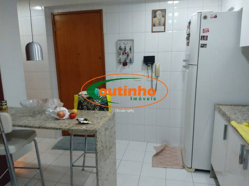 Apartamento à venda com 3 quartos, 96m² - Foto 16