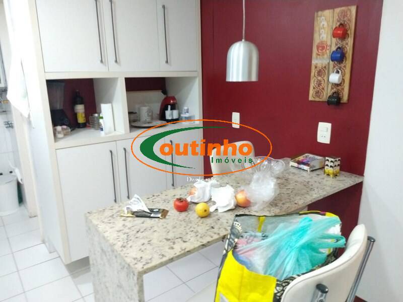 Apartamento à venda com 3 quartos, 96m² - Foto 19