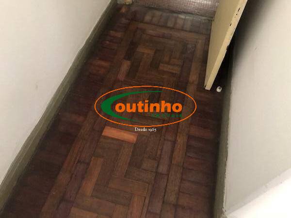 Apartamento à venda com 2 quartos, 58m² - Foto 3