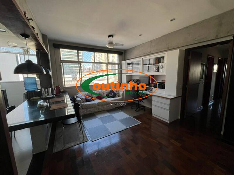 Apartamento à venda com 3 quartos, 90m² - Foto 3