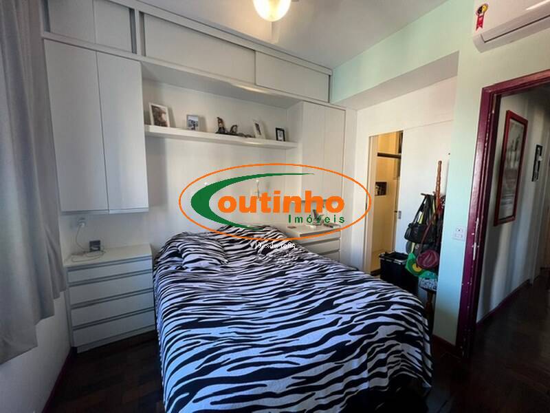 Apartamento à venda com 3 quartos, 90m² - Foto 13