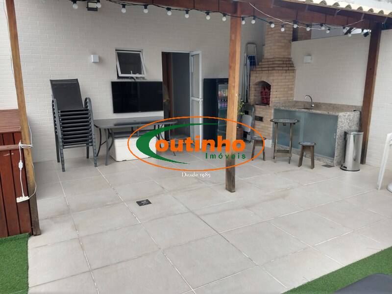 Cobertura à venda com 2 quartos, 135m² - Foto 5