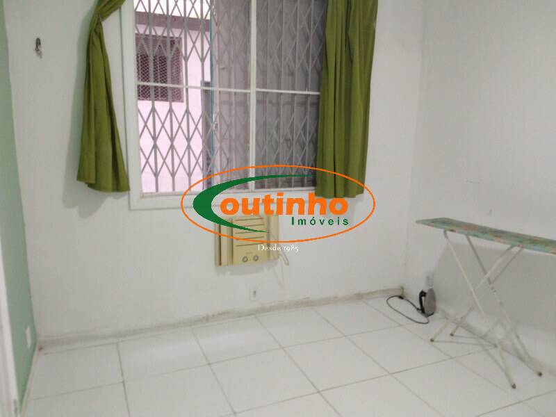 Apartamento à venda com 3 quartos, 110m² - Foto 13