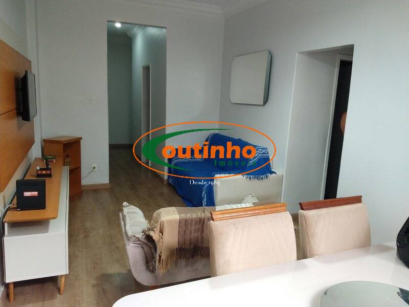 Apartamento à venda com 3 quartos, 84m² - Foto 1