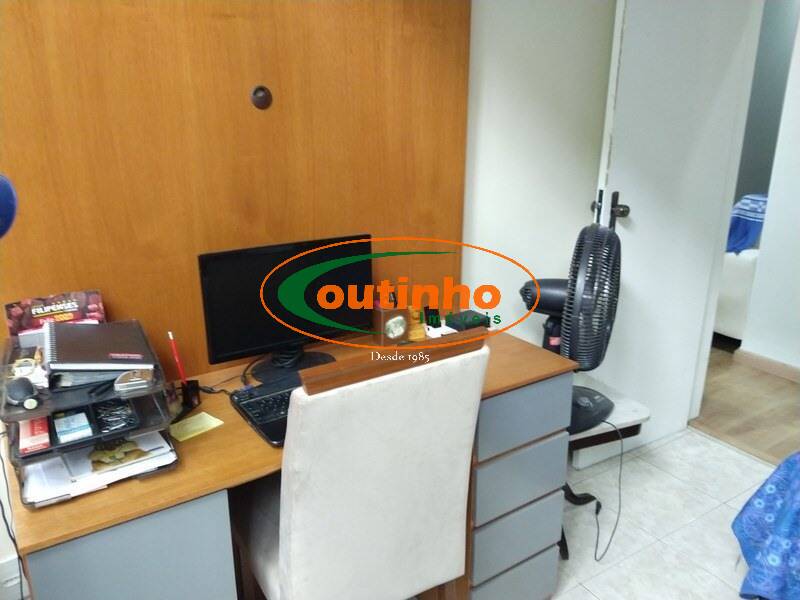 Apartamento à venda com 3 quartos, 84m² - Foto 11