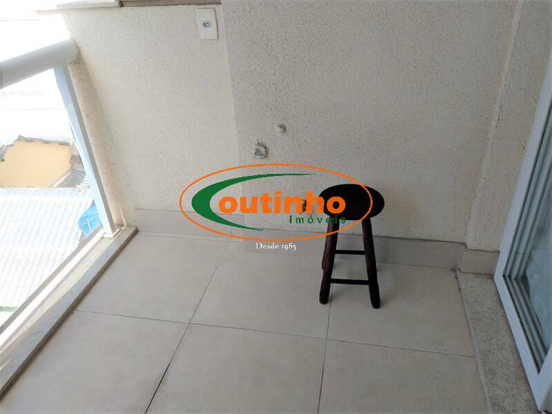 Apartamento à venda com 2 quartos, 68m² - Foto 7