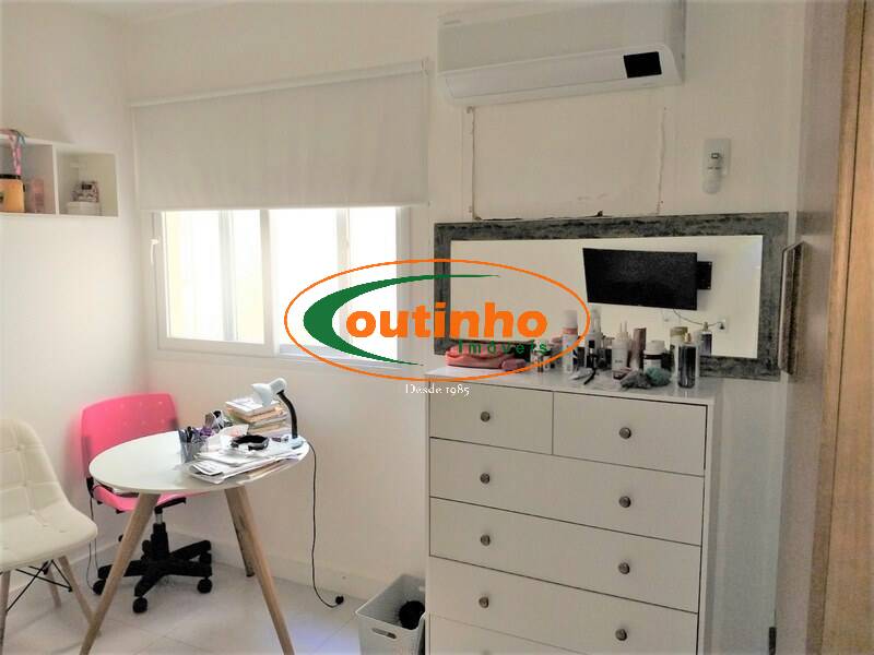 Apartamento à venda com 2 quartos, 68m² - Foto 19