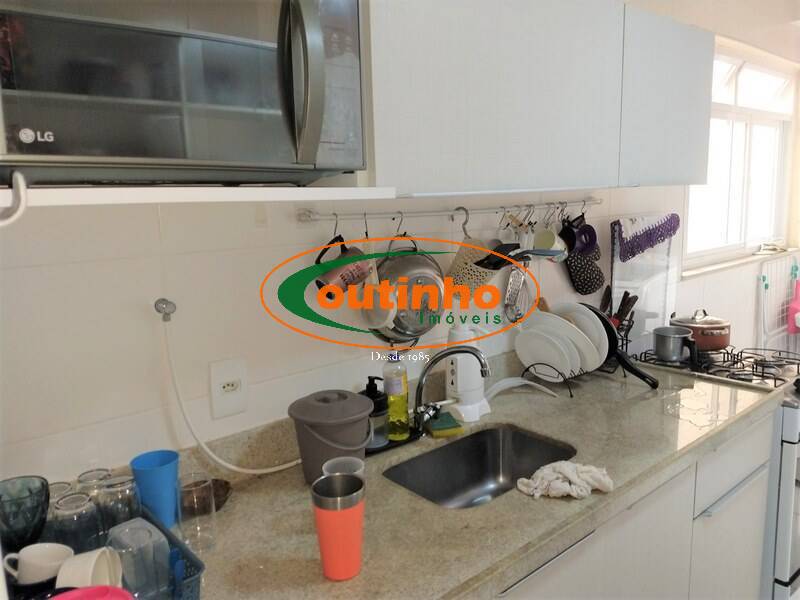 Apartamento à venda com 2 quartos, 68m² - Foto 25