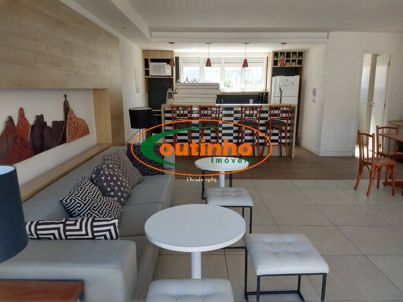 Apartamento à venda com 2 quartos, 68m² - Foto 40