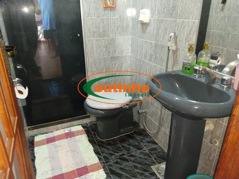 Apartamento à venda com 4 quartos, 185m² - Foto 24