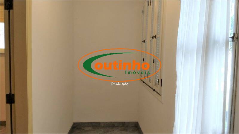 Casa à venda com 4 quartos, 101m² - Foto 5