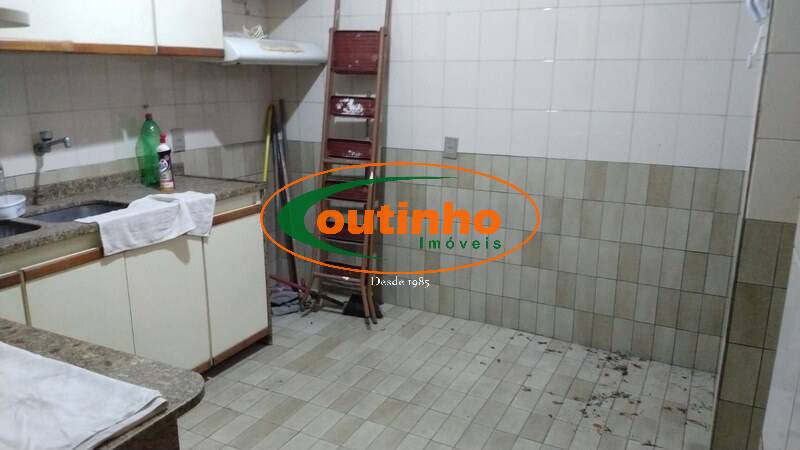 Casa à venda com 4 quartos, 101m² - Foto 13