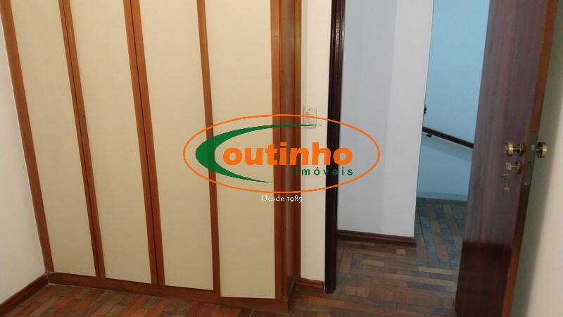 Casa à venda com 4 quartos, 101m² - Foto 32