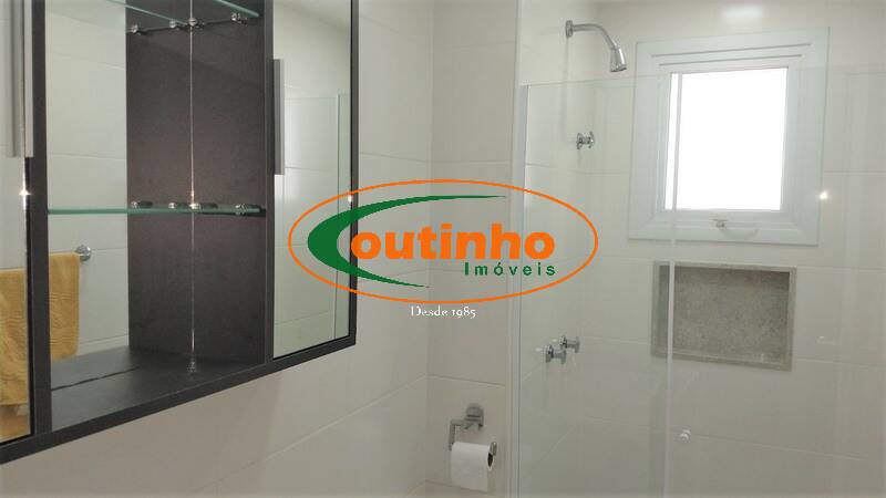 Apartamento à venda com 2 quartos, 68m² - Foto 29