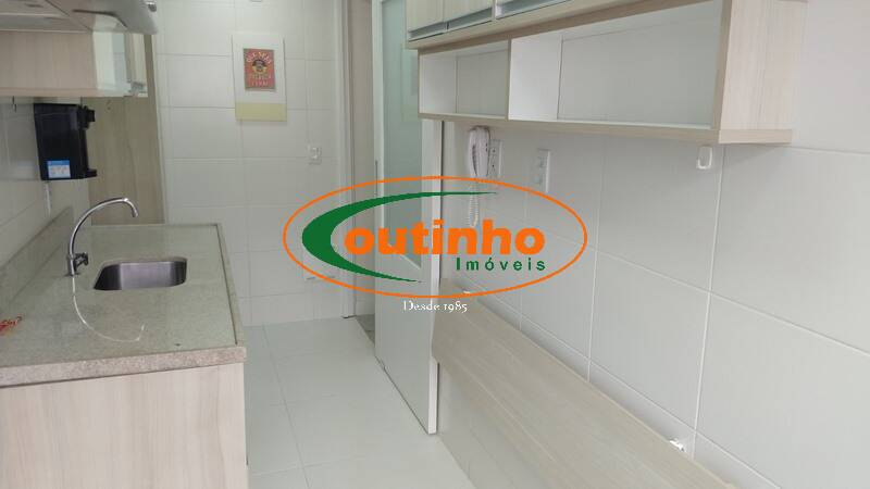 Apartamento à venda com 2 quartos, 68m² - Foto 37