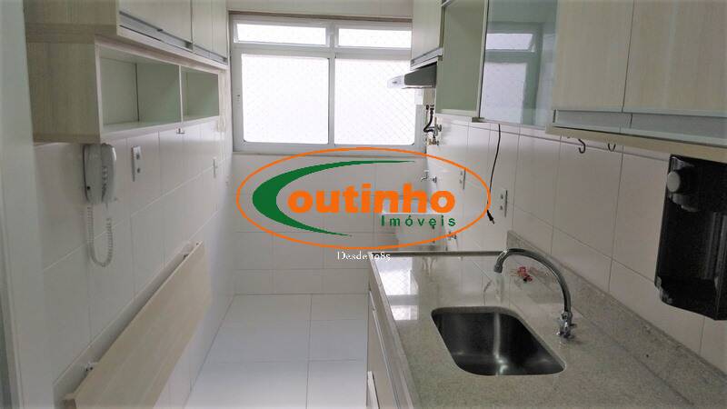 Apartamento à venda com 2 quartos, 68m² - Foto 41