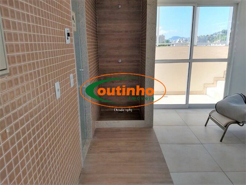 Apartamento à venda com 2 quartos, 68m² - Foto 52