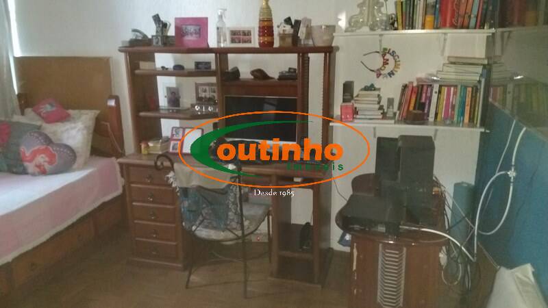 Apartamento à venda com 2 quartos, 66m² - Foto 9