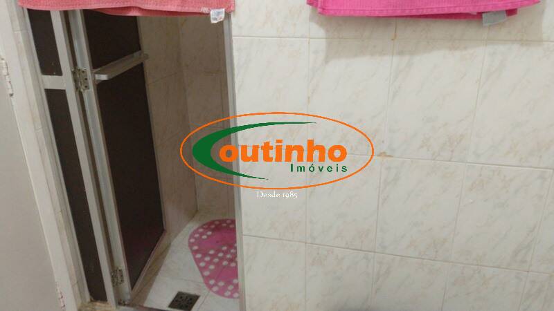 Apartamento à venda com 2 quartos, 66m² - Foto 19