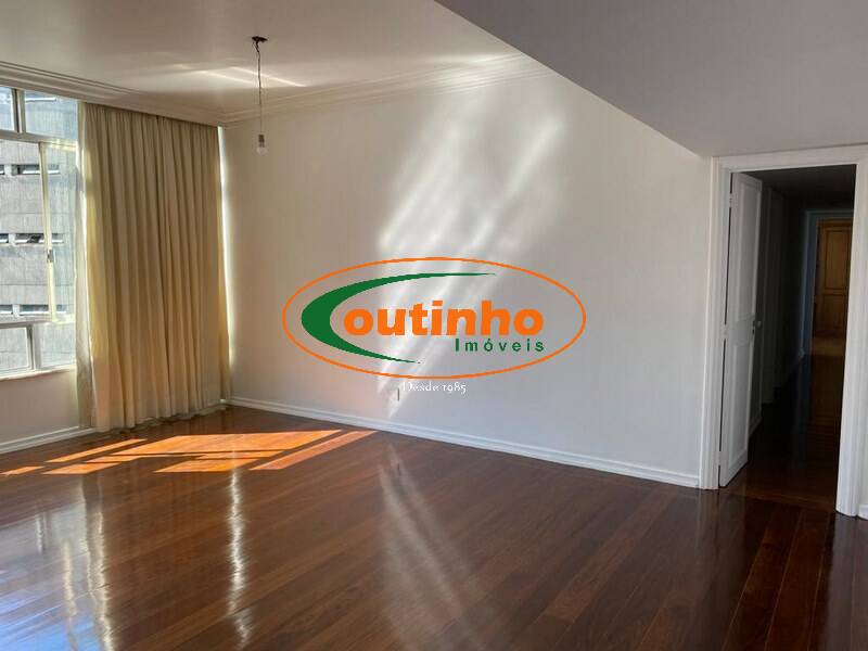 Apartamento à venda com 4 quartos, 149m² - Foto 14