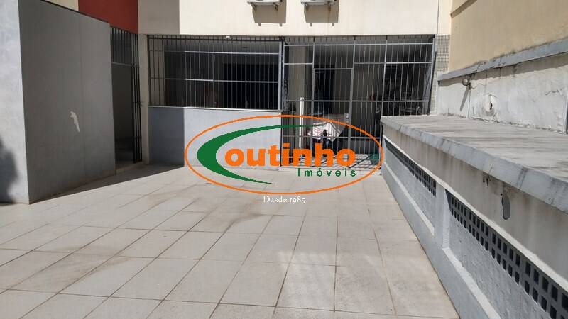 Apartamento à venda com 4 quartos, 140m² - Foto 65