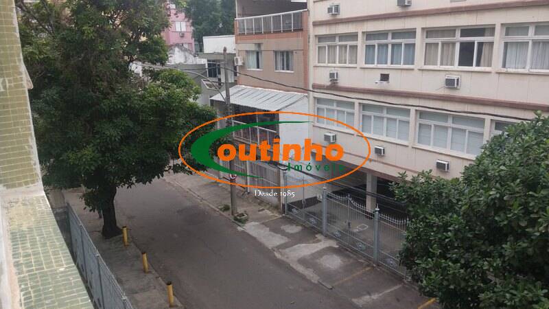 Apartamento à venda com 2 quartos, 60m² - Foto 1