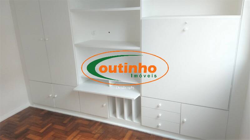 Apartamento à venda com 2 quartos, 60m² - Foto 9