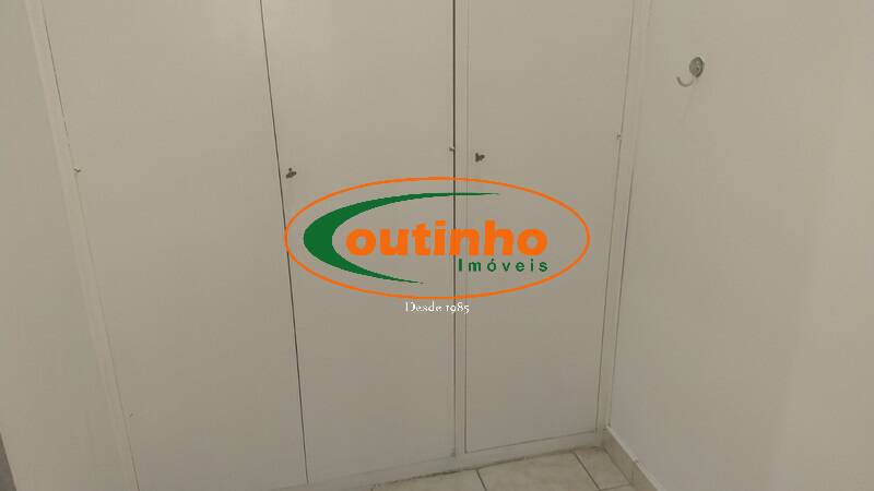 Apartamento à venda com 2 quartos, 60m² - Foto 34