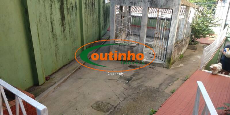 Casa à venda com 4 quartos, 600m² - Foto 87