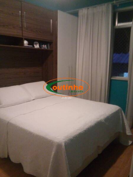 Apartamento à venda com 2 quartos, 69m² - Foto 20