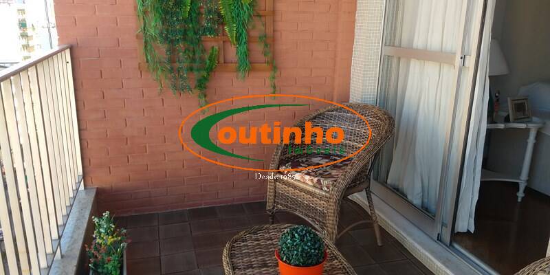 Apartamento à venda com 1 quarto, 60m² - Foto 4