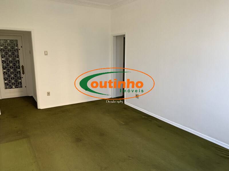 Apartamento à venda com 3 quartos, 113m² - Foto 4