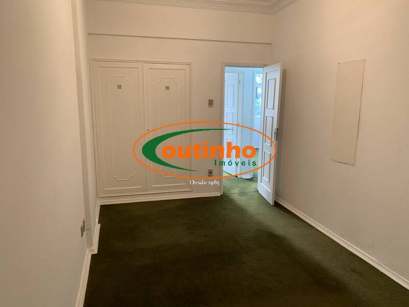 Apartamento à venda com 3 quartos, 113m² - Foto 10