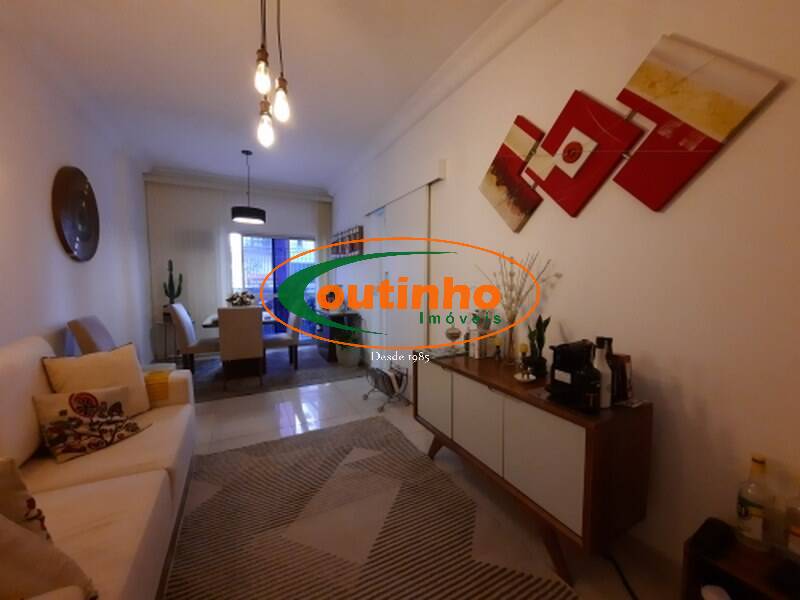 Apartamento à venda com 2 quartos, 68m² - Foto 3