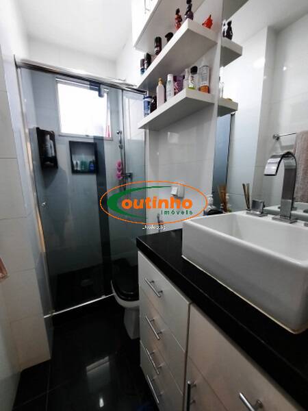 Apartamento à venda com 2 quartos, 68m² - Foto 17