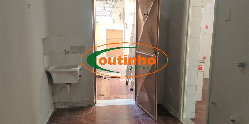 Casa à venda com 3 quartos, 120m² - Foto 62