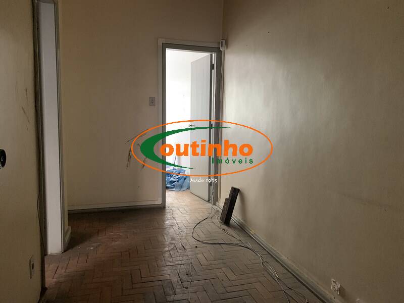 Casa à venda com 4 quartos, 176m² - Foto 12